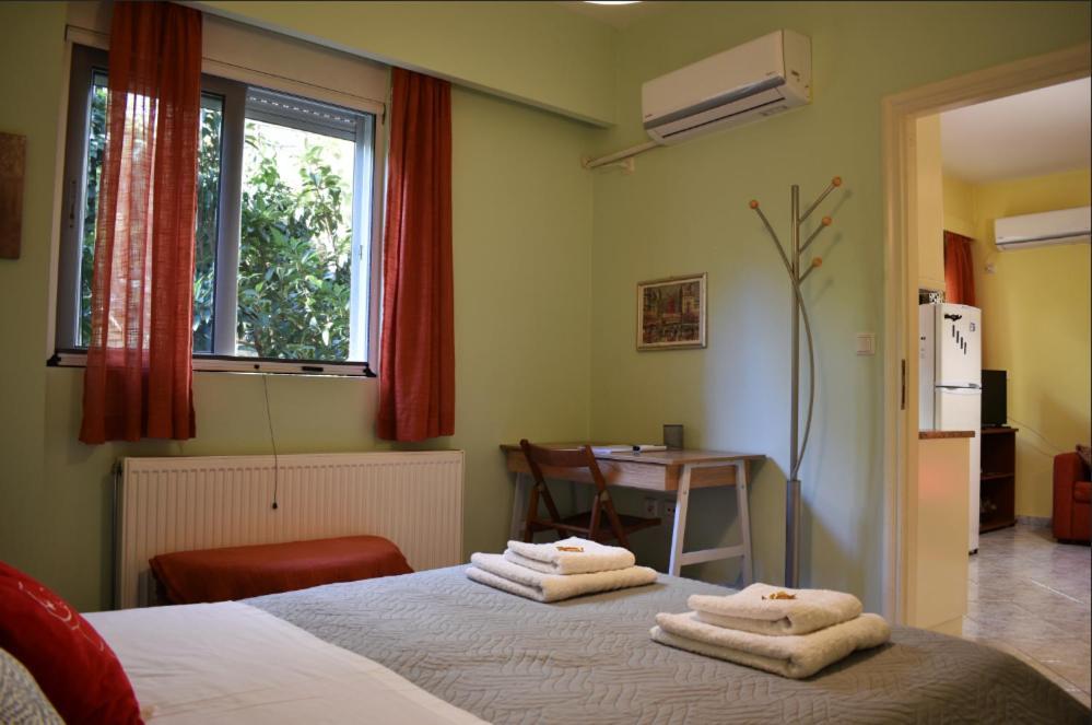 Zoe'S Apartment Bright&Cozy Athens Exterior photo